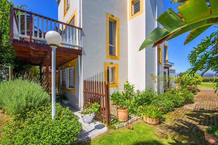 3 Bedroom Property for Sale in Tides End Western Cape